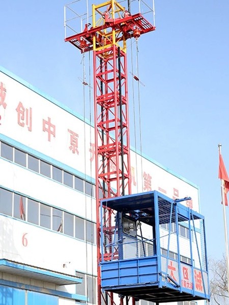 物料提升機(jī)維修保養(yǎng)！