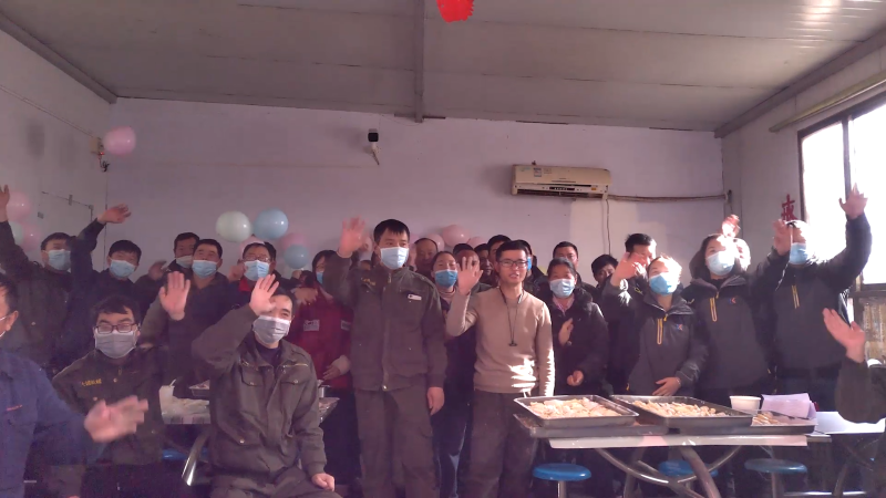 比賽結(jié)束，眾人齊聚合影